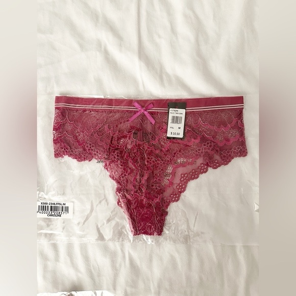 NWT Frederick’s of Hollywood 3 Pack Bundle Caroline Panties in White and Purple - Picture 4 of 5